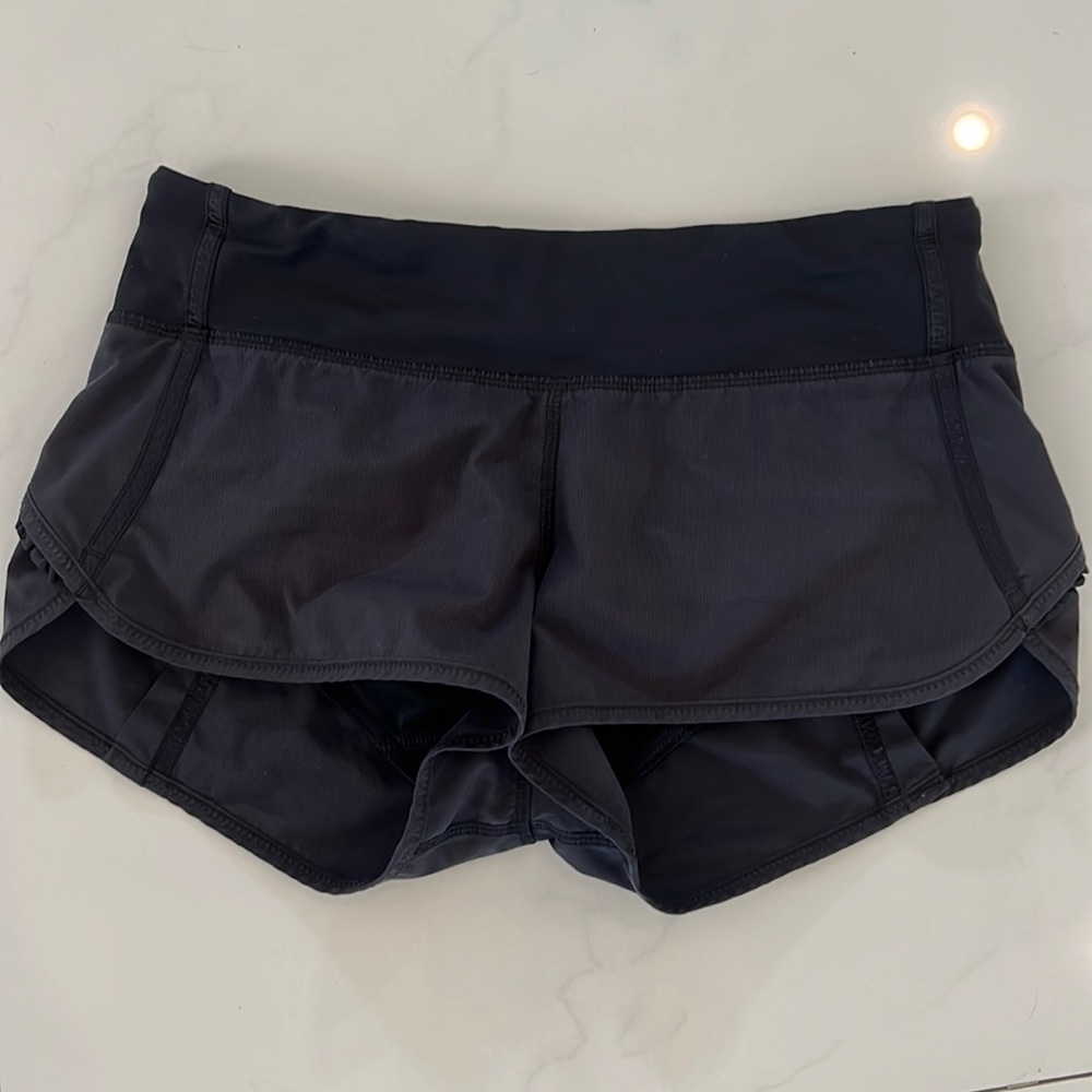 Lululemon Black Ruffle Speed Shorts - Picture 2 of 6